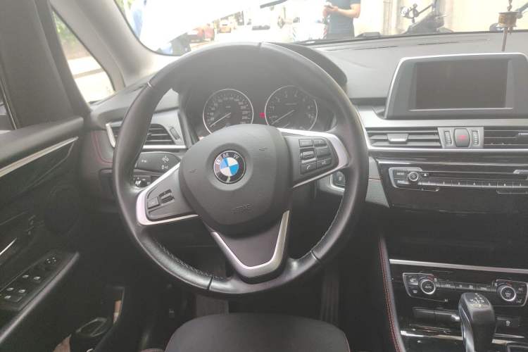 Used BMW 2 Series Gran Tourer 2015 218i Sports Design Package Steering Wheel