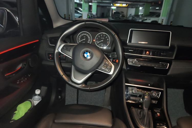 Used BMW 2 Series Gran Tourer 2015 218i Sports Design Package Steering Wheel