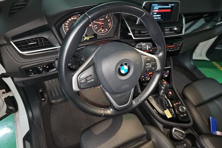 Used BMW 2 Series Gran Tourer 2015 218i Sports Design Package Steering Wheel