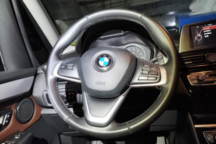 Used BMW 2 Series Gran Tourer 2015 218i Leading Model Steering Wheel