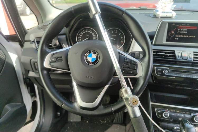 Used BMW 2 Series Gran Tourer 2015 218i Leading Model Steering Wheel