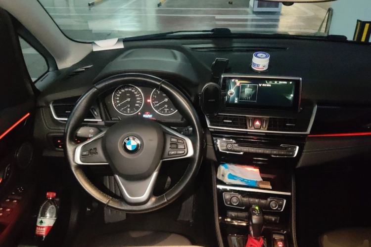Used BMW 2 Series Gran Tourer 2015 218i Sports Design Package Steering Wheel