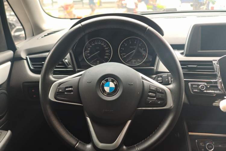 Used BMW 2 Series Gran Tourer 2015 218i Leading Model Steering Wheel