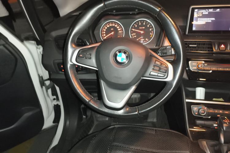 Used BMW 2 Series Gran Tourer 2015 218i Leading Model Steering Wheel