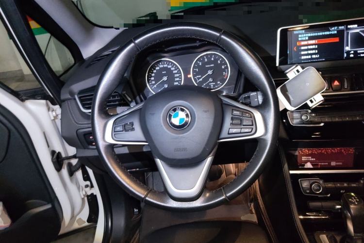 Used BMW 2 Series Gran Tourer 2015 218i Sports Design Package Steering Wheel
