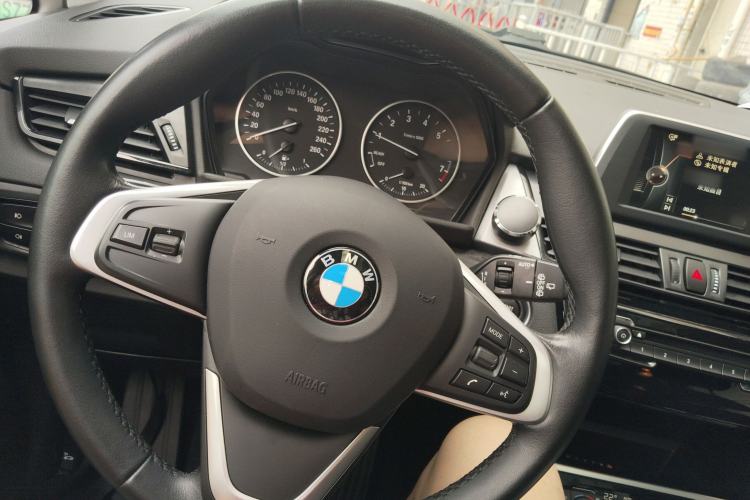 Used BMW 2 Series Gran Tourer 2015 218i Leading Model Steering Wheel