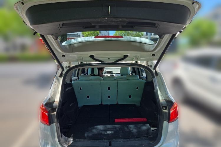 Used BMW 2 Series Gran Tourer 2015 218i Sports Design Package Trunk