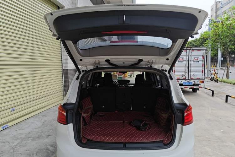 Used BMW 2 Series Gran Tourer 2015 218i Sports Design Package Trunk