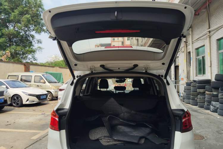 Used BMW 2 Series Gran Tourer 2015 218i Leading Model Trunk