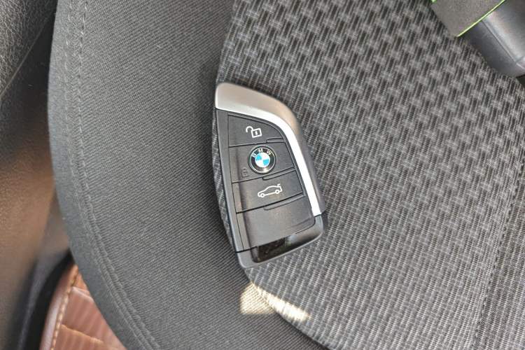Used BMW 2 Series Gran Tourer 2015 218i Leading Model Vehicle Key