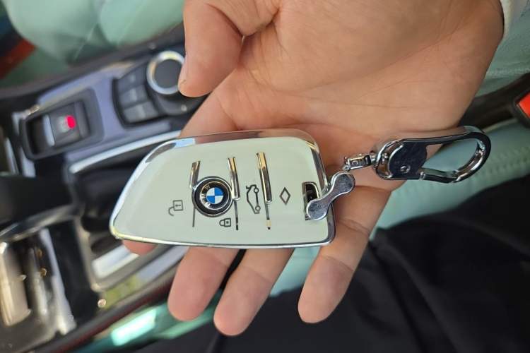 Used BMW 2 Series Gran Tourer 2015 218i Sports Design Package Vehicle Key