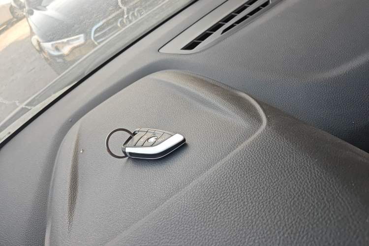 Used BMW 2 Series Gran Tourer 2015 218i Leading Model Vehicle Key