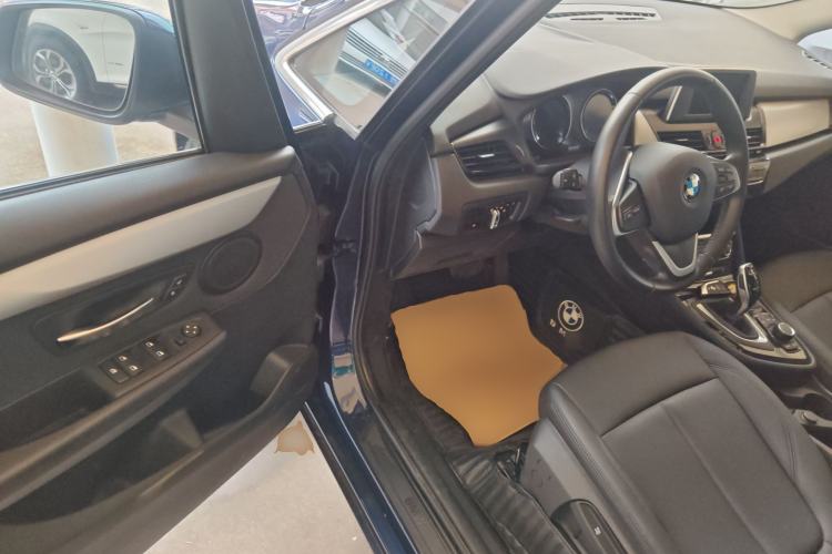 Used BMW 2 Series Gran Tourer 2018 220i Leading Model Driver Seat
