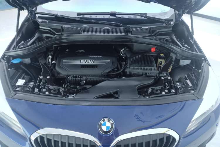 Used BMW 2 Series Gran Tourer 2018 220i Leading Model Engine Bay