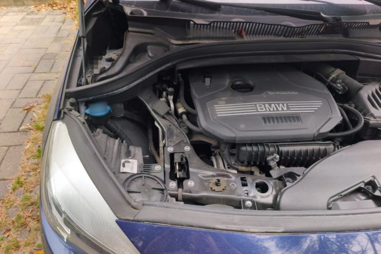 Used BMW 2 Series Gran Tourer 2018 220i Leading Model Engine Bay Right