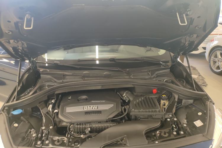 Used BMW 2 Series Gran Tourer 2018 220i Luxury Sports Package Engine Bay