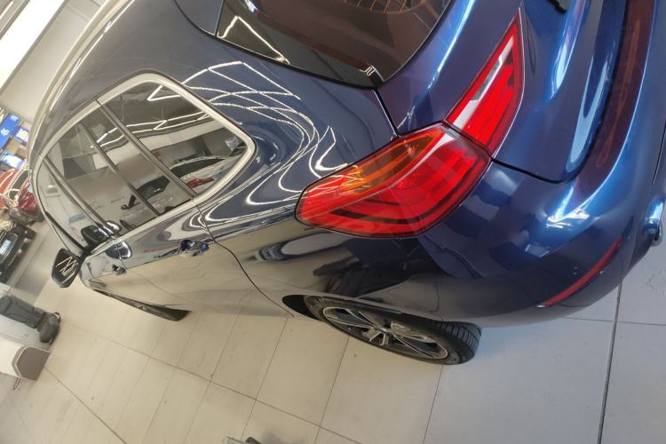 Used BMW 2 Series Gran Tourer 2018 220i Luxury Sports Package Exterior 3