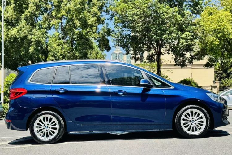 Used BMW 2 Series Gran Tourer 2018 220i Leading Model Exterior 4