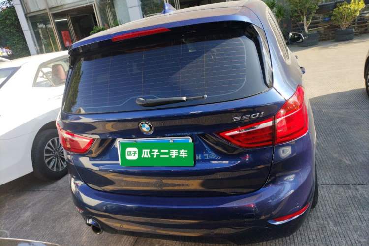 Used BMW 2 Series Gran Tourer 2018 220i Leading Model Exterior 4