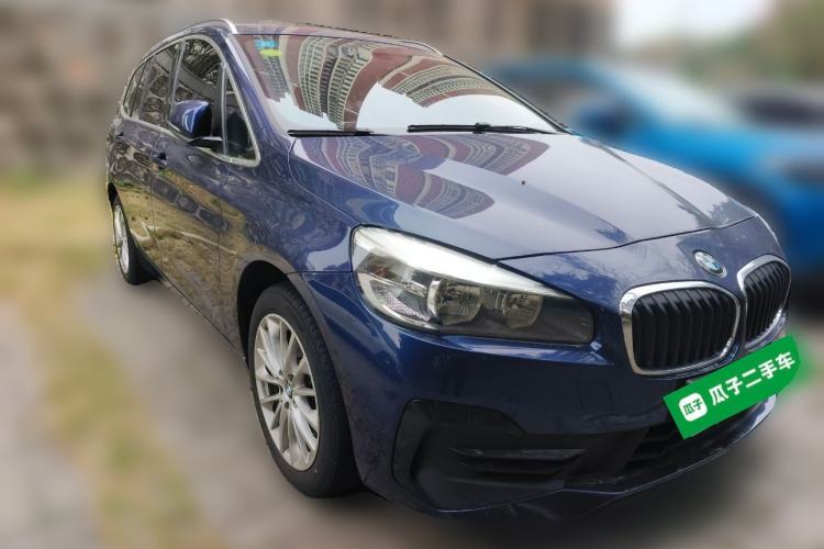 Used BMW 2 Series Gran Tourer 2018 220i Leading Model Front Right 45 Deg