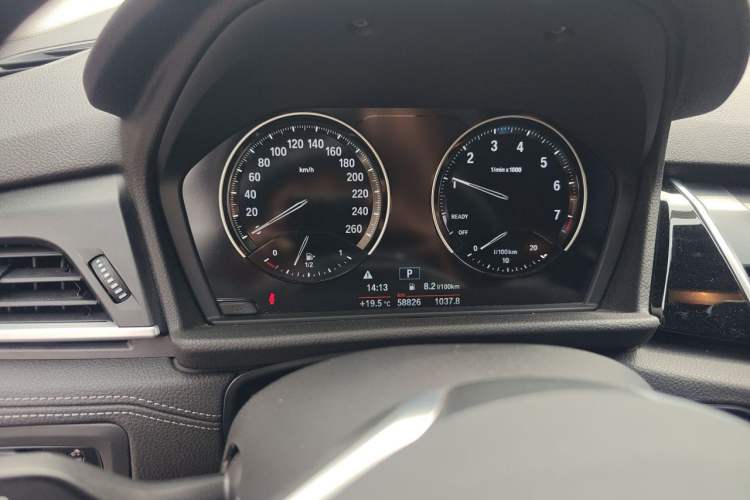 Used BMW 2 Series Gran Tourer 2018 220i Luxury Sports Package Instrument Cluster