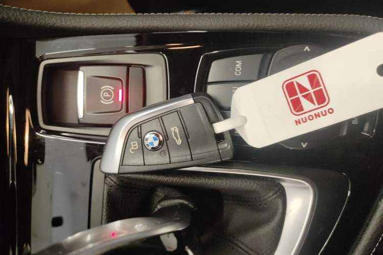 Used BMW 2 Series Gran Tourer 2018 220i Luxury Sports Package Interior 1