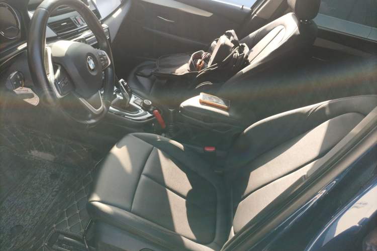 Used BMW 2 Series Gran Tourer 2018 220i Leading Model Left Front Seat