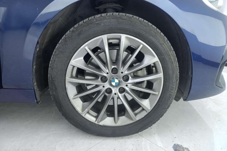 Used BMW 2 Series Gran Tourer 2018 220i Leading Model Left Rear Wheel Hub