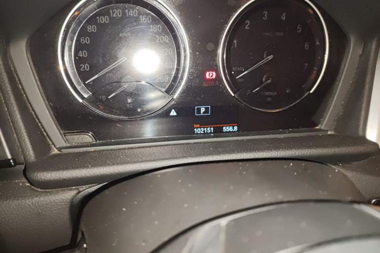 Used BMW 2 Series Gran Tourer 2018 220i Leading Model Odometer Close Up