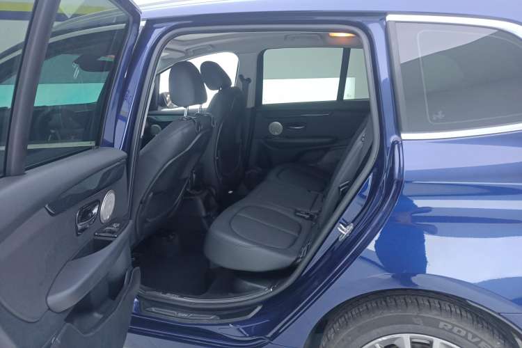 Used BMW 2 Series Gran Tourer 2018 220i Leading Model Right Rear Seat