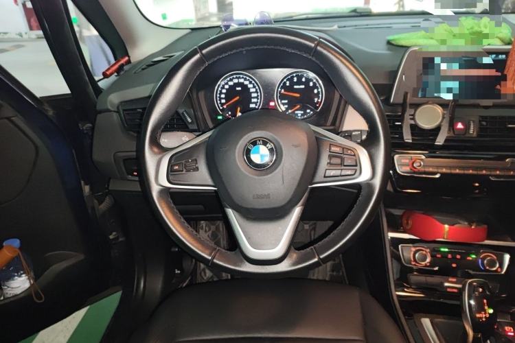 Used BMW 2 Series Gran Tourer 2018 220i Leading Model Steering Wheel