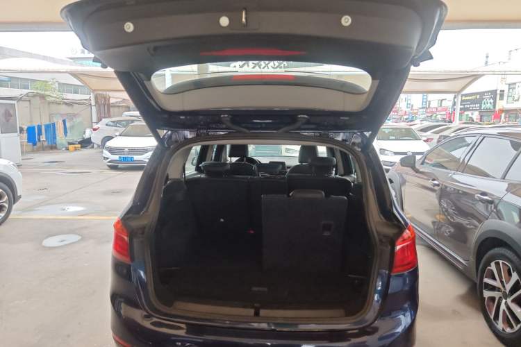 Used BMW 2 Series Gran Tourer 2018 220i Leading Model Trunk