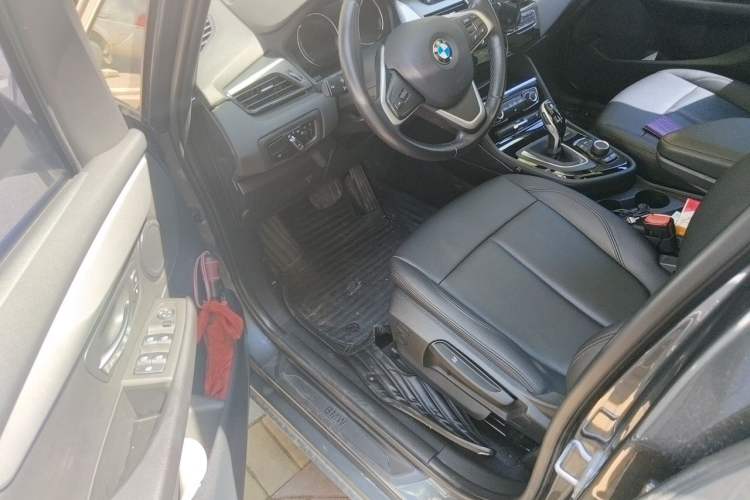 Used BMW 2 Series Gran Tourer 2018 220i Leading Model Driver Seat