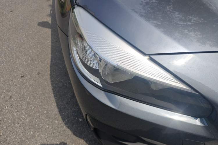 Used BMW 2 Series Gran Tourer 2018 220i Leading Model Right Front Headlight