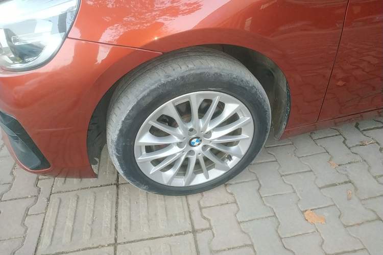 Used BMW 2 Series Gran Tourer 2018 220i Leading Model Left Front Wheel Hub