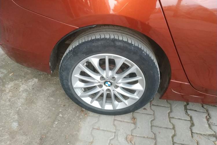Used BMW 2 Series Gran Tourer 2018 220i Leading Model Right Rear Wheel Hub