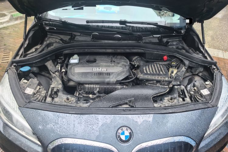 Used BMW 2 Series Gran Tourer 2018 220i Leading Model Engine Bay