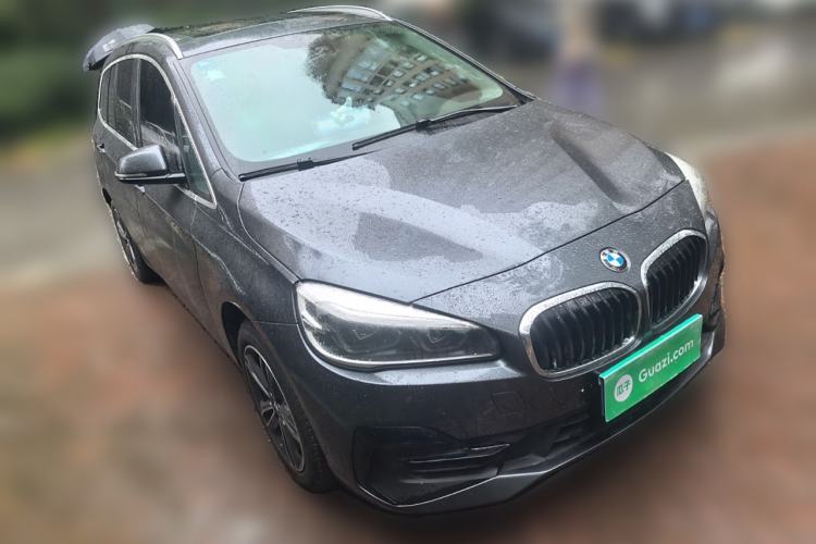 Used BMW 2 Series Gran Tourer 2018 220i Leading Model Front Right 45 Deg