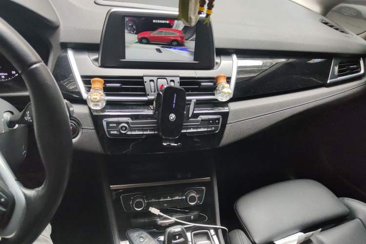 Used BMW 2 Series Gran Tourer 2018 220i Leading Model Audio And AC Panel