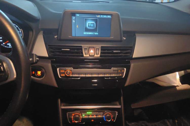 Used BMW 2 Series Gran Tourer 2018 220i Leading Model Audio And AC Panel