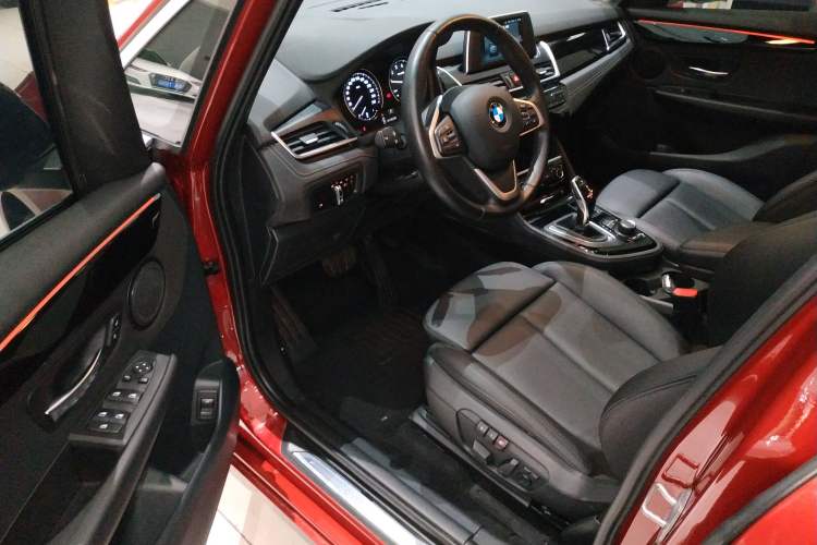 Used BMW 2 Series Gran Tourer 2018 220i Luxury Sports Package Driver Seat