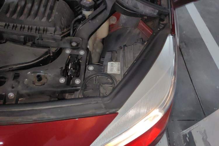 Used BMW 2 Series Gran Tourer 2018 220i Leading Model Engine Bay Left