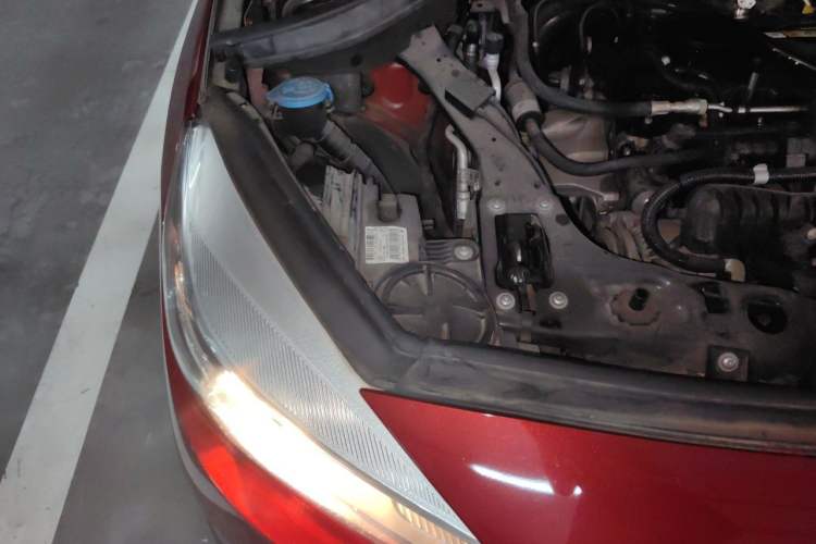 Used BMW 2 Series Gran Tourer 2018 220i Leading Model Engine Bay Right
