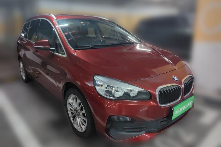 Used BMW 2 Series Gran Tourer 2018 220i Leading Model Front Right 45 Deg