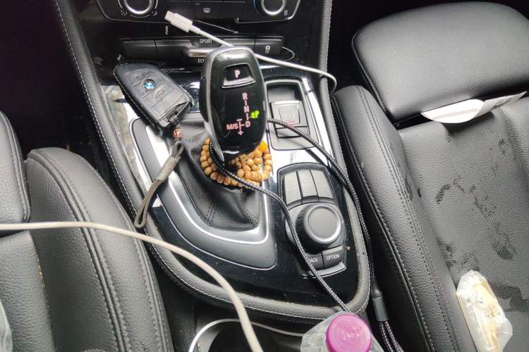 Used BMW 2 Series Gran Tourer 2018 220i Leading Model Gear Lever