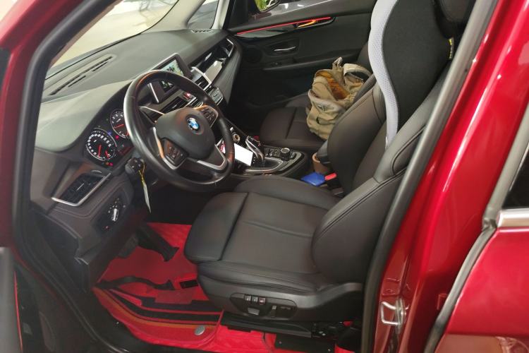 Used BMW 2 Series Gran Tourer 2018 220i Luxury Sports Package Left Front Seat