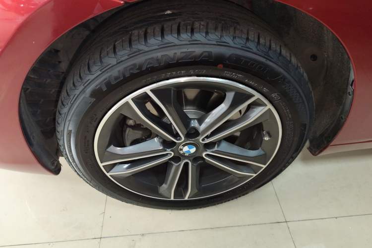Used BMW 2 Series Gran Tourer 2018 220i Luxury Sports Package Left Front Wheel Hub