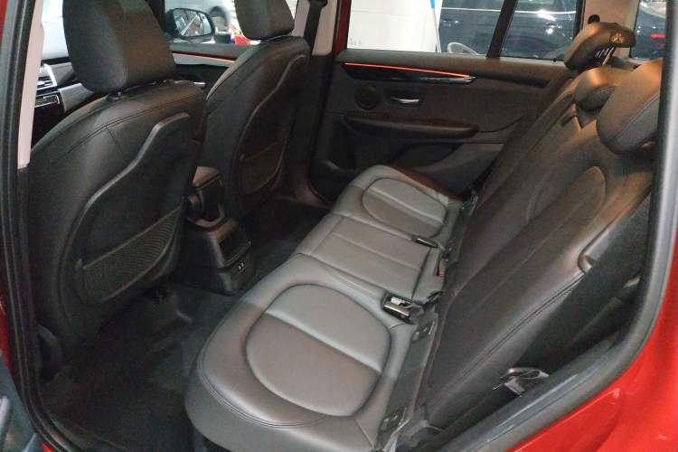 Used BMW 2 Series Gran Tourer 2018 220i Luxury Sports Package Left Rear Seat