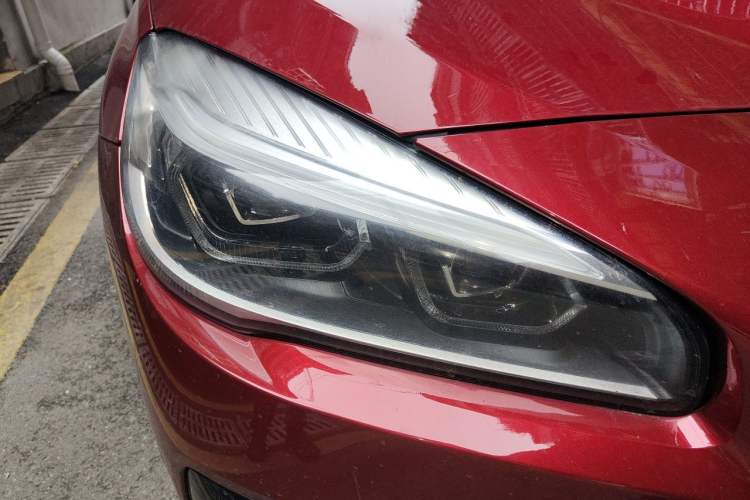 Used BMW 2 Series Gran Tourer 2018 220i Leading Model Right Front Headlight