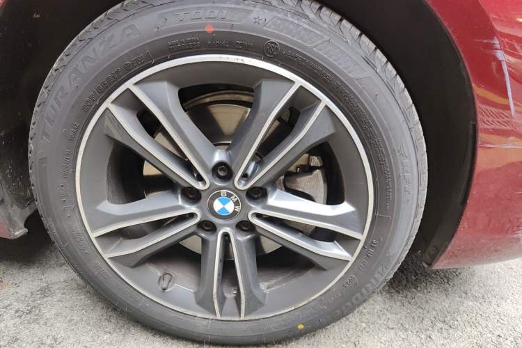Used BMW 2 Series Gran Tourer 2018 220i Leading Model Right Front Wheel Hub